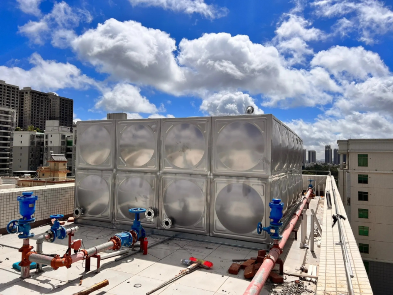 Stainless Steel Water Storage Tanks Stainless Steel Water Storage Tanks